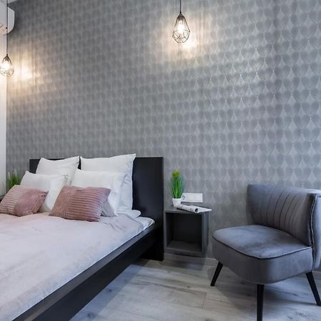 Extra Central And New Studio Budapest Esterno foto